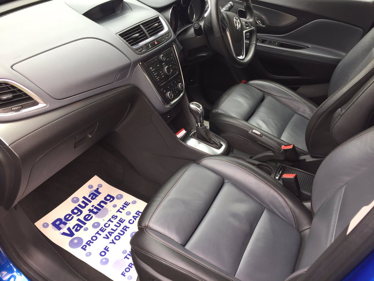 Vseast's tweet photo. Maintenance valet & mini interior. @vauxhall @perrysmotors #valeting #detailing #valetsoutheast #carcare @pvdapproved #carinterior https://t.co/nDNuOn9ZKe