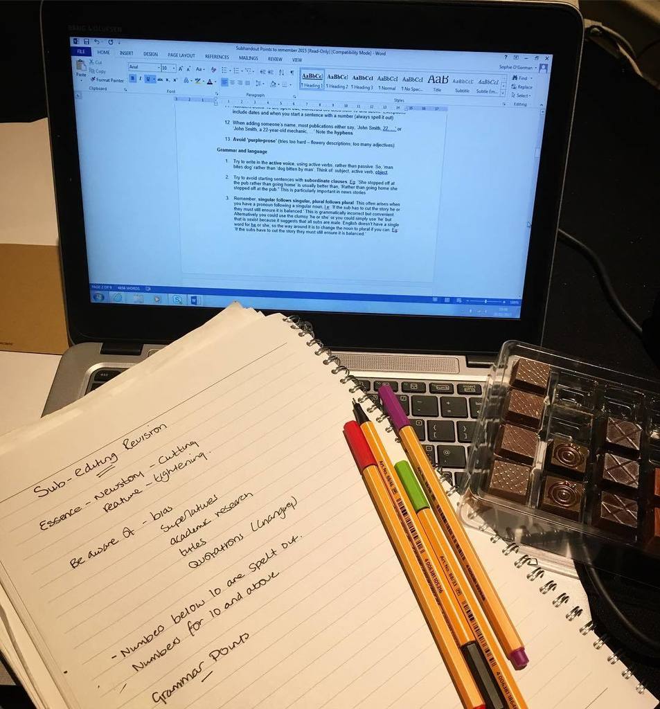 sorryivegot2run's tweet photo. Another #rockandroll #saturdaynight. #revisiob #studysession #postgrad #postgradutestudy #… https://t.co/HWCtK45Glg https://t.co/dZ5szEr8ec