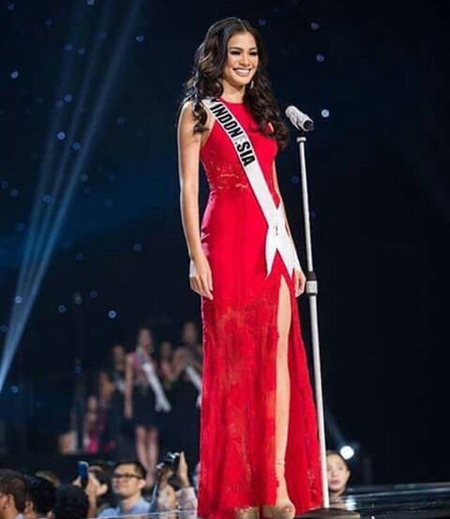 #missuniverse #indonesia for miss universe 2017! keep vote for her as much as you can guys! bring the crown ke! u have our prayers ❤️❤️❤️