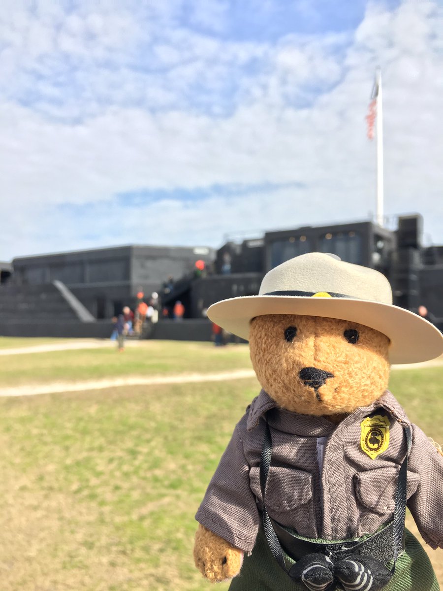 altrangerbear's tweet photo. Hello! I'm AltPark Ranger Bear! Join me on my adventures! #altnationalparkservice #altparkrangerbear #usparkservice https://t.co/Lqv23IpKiJ