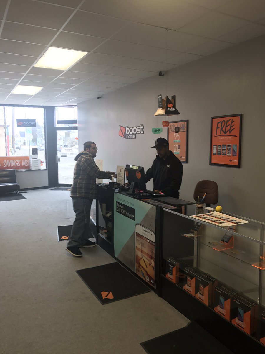 Sam Grall tweet media