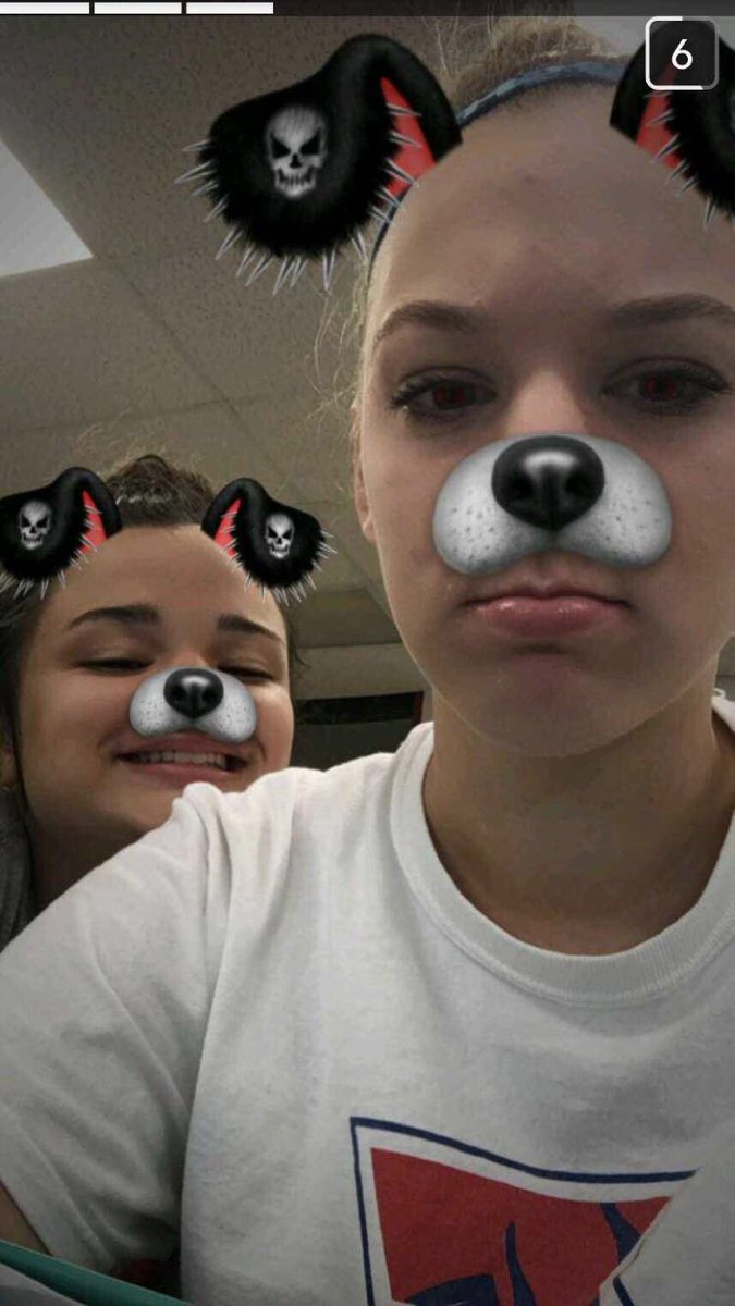 sholton815's tweet photo. I love you so much kay, it hurts so much to know you're gone. Heaven is so lucky to have you 💕 https://t.co/1jSPIJtSsy