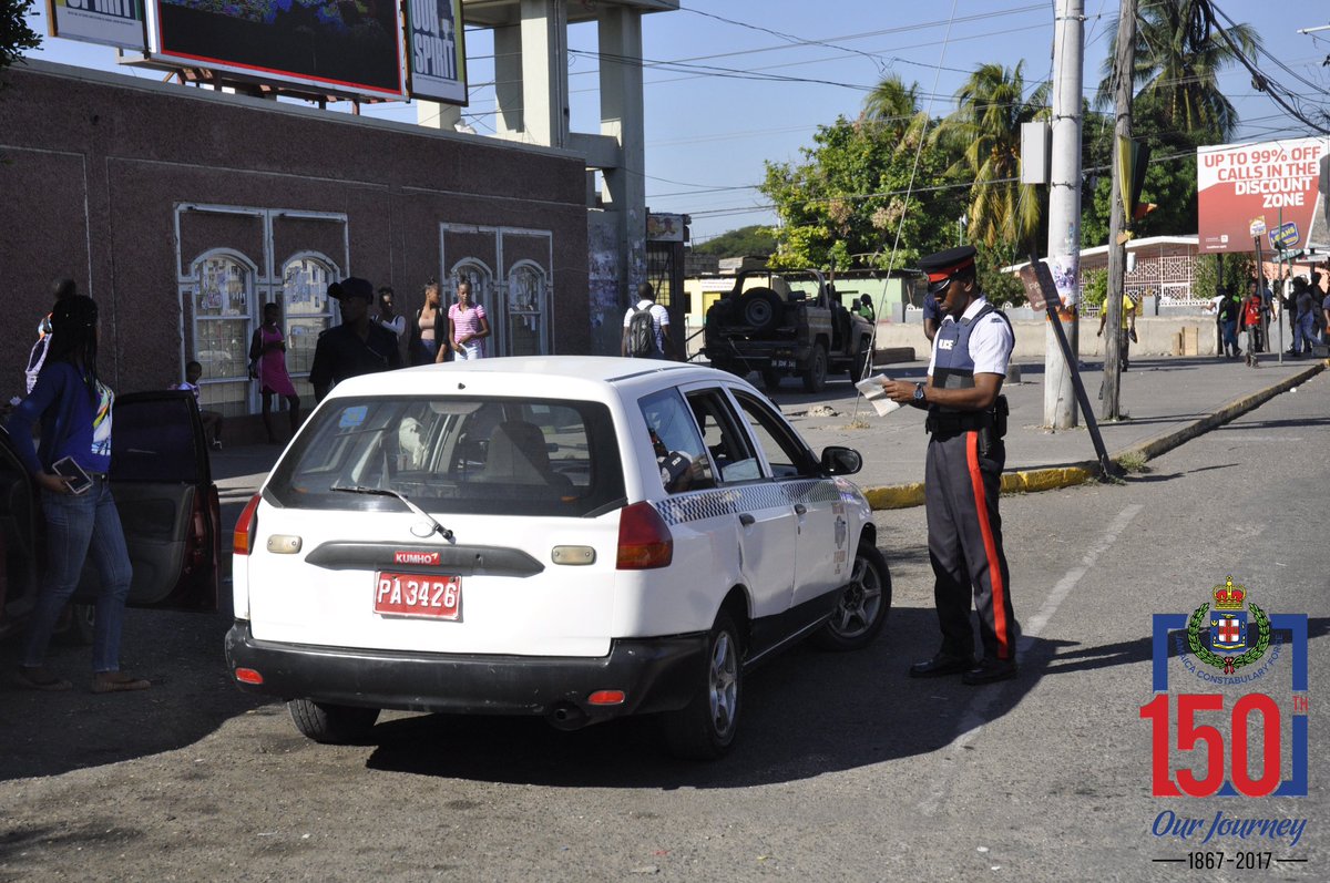 JamaicaConstab's tweet photo. Members of the JCF today commenced operation Clean Sweep to restore public order, by reducing congestion and extortion. #OpCleanSweep https://t.co/dD3eoRiBl1