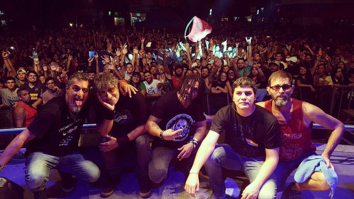 monokpg's tweet photo. Muchas gracias La Falda! gracias Miky por venir a compartir! Te quiero mucho! @LaQueFaltabaa https://t.co/tmp4Uu1lQ2