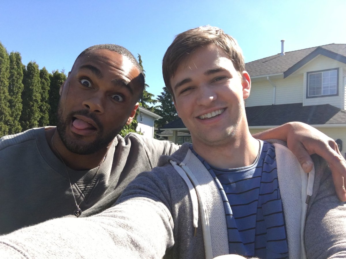 FranceBeyond's tweet photo. #Photo @JeffLPierre et @burkelyduffield : https://t.co/7MmhPdAcko