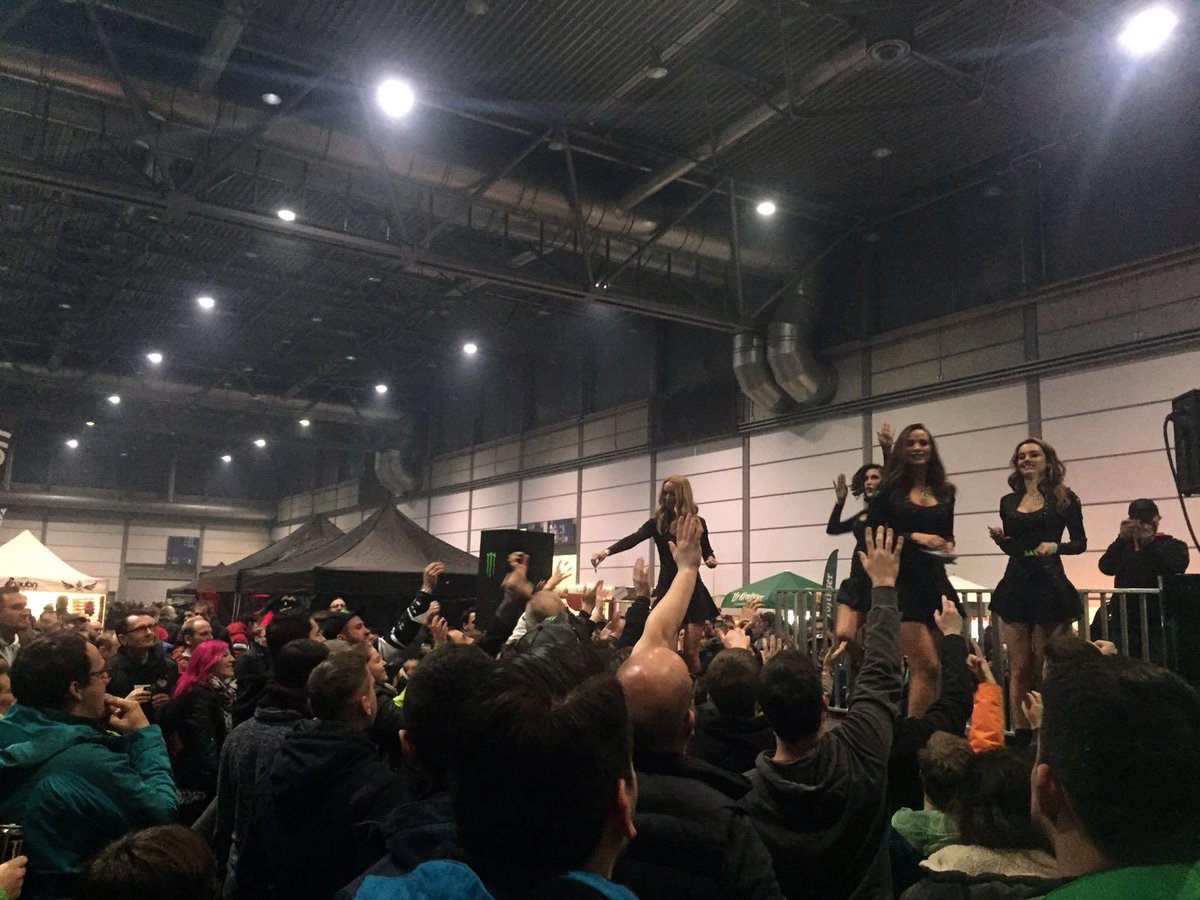 MonsterEnergyAT's tweet photo. Rig Riot ist im vollen Gange! 🙋🎉Kommt jetzt direkt zur @MonsterEnergy Area! #KingsofXtreme https://t.co/gauMb8tTku