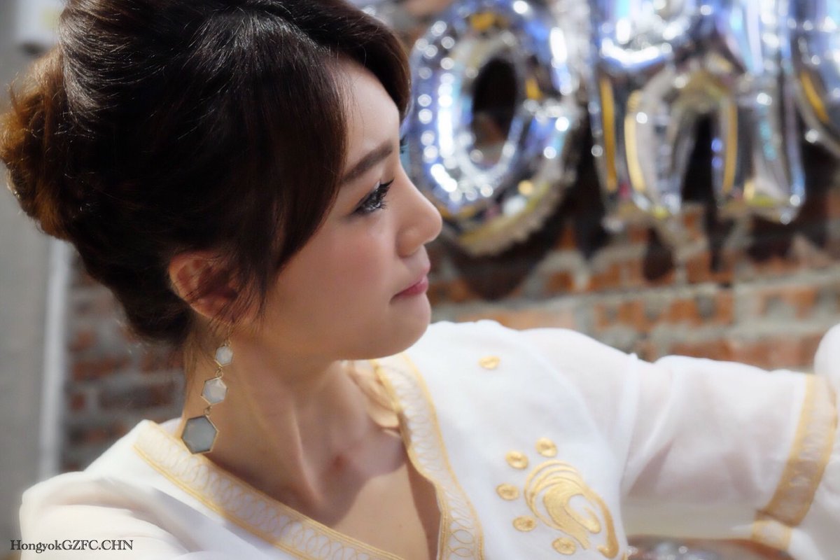 Karislbb's tweet photo. Belong to our memory,still stop there.我们一直都在!!💕#HongyokWithU #GZ #china #หงหยก #hongyok https://t.co/xycF4AbAm9