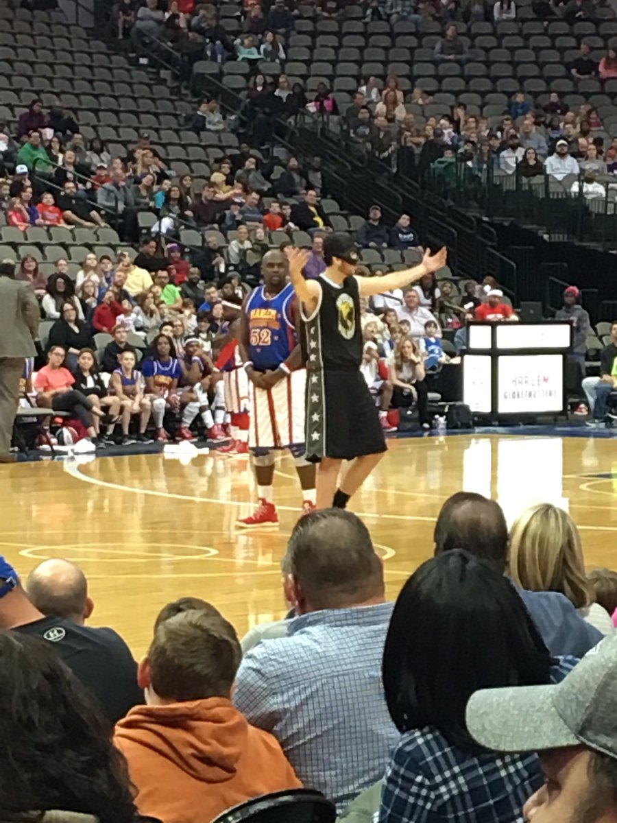 MetroplexBaby's tweet photo. Who is Cager? Will he beat the @Globies? The show is on this weekend at @AACenter. https://t.co/3HIC04EY67