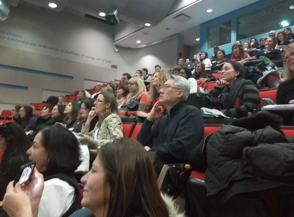 Loli_Ba's tweet photo. Cómo aprendemos/enseñamos vocabulario.
En el taller de @Merpeserrano en @Columbia @BarnardCollege 
＃LearningHowToTeach ＃Workshop https://t.co/Ylw4yXoK1x