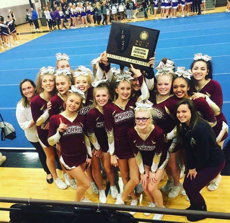 MorrisCheer's tweet photo. 2017 Sectional Champs! https://t.co/g0NQWbtUBC