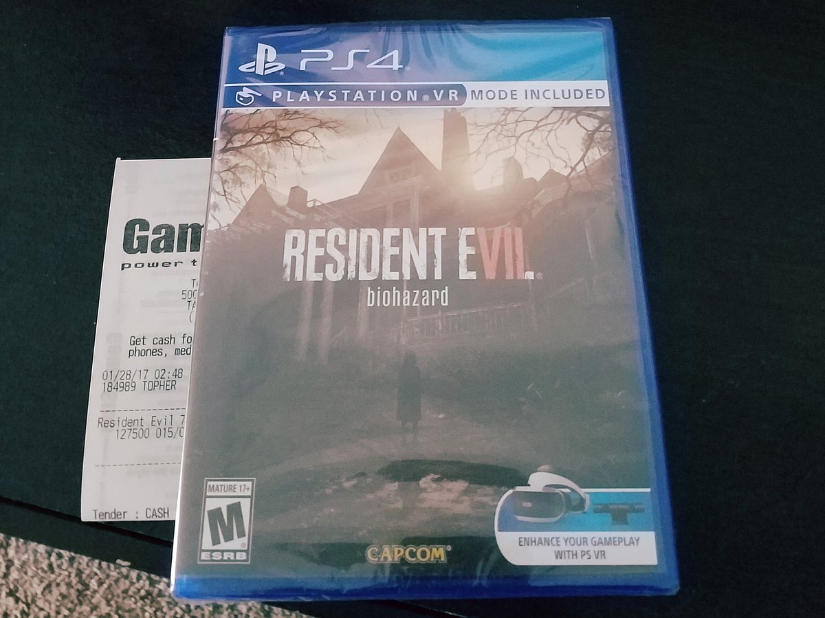 THG_Team's tweet photo. Resident Evil: Biohazard #TeamTHG Gameplay coming! @ozzietheprodigy @YungTaz13 https://t.co/mZduNZJ3Wy