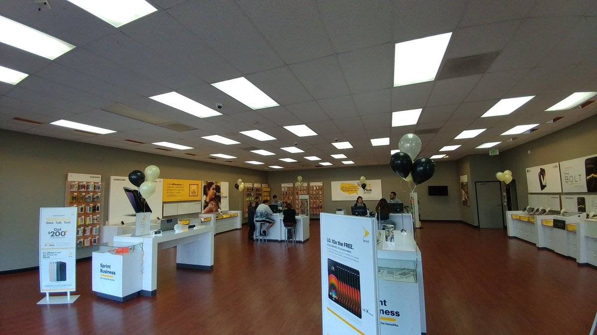 !!!!!!!SPRINT SAYS THANK YOU EVENT going on today ONLY Saturday 01-28! Come stop by for some great deals and giveaways!!!!!!!