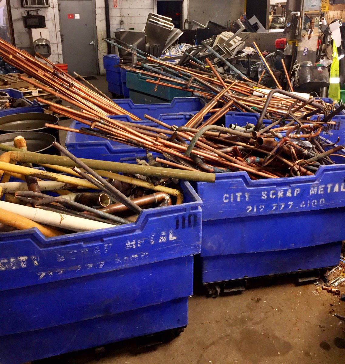 CityScrapMetal's tweet photo. MongoMadness! Processing #Copper #GotCopper #Scrap #Mongo #Local1 #Plumber #Local638 #Steamfitter #Engineer #Construction #Hardhat #Recycle https://t.co/GHSGWGo5GU
