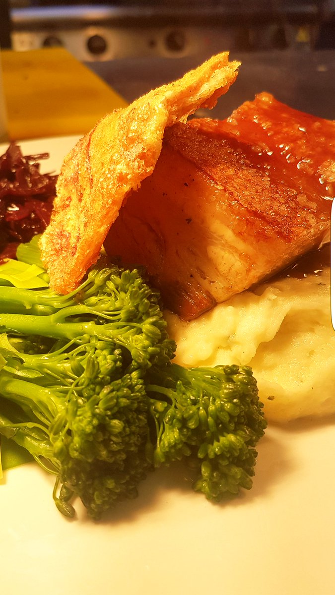 Pork flying out tonight! <a href="/maxsavagechef/">max savage</a>