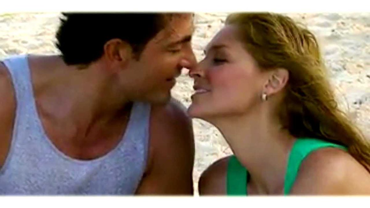 SaraParodyOf's tweet photo. @osoriojua los fans de #FernandoColunga y @BLANCASOTOTM queremos verlos en su nuevo proyecto 🙏#YoSoySotoColunguera https://t.co/clRV9fQJhn