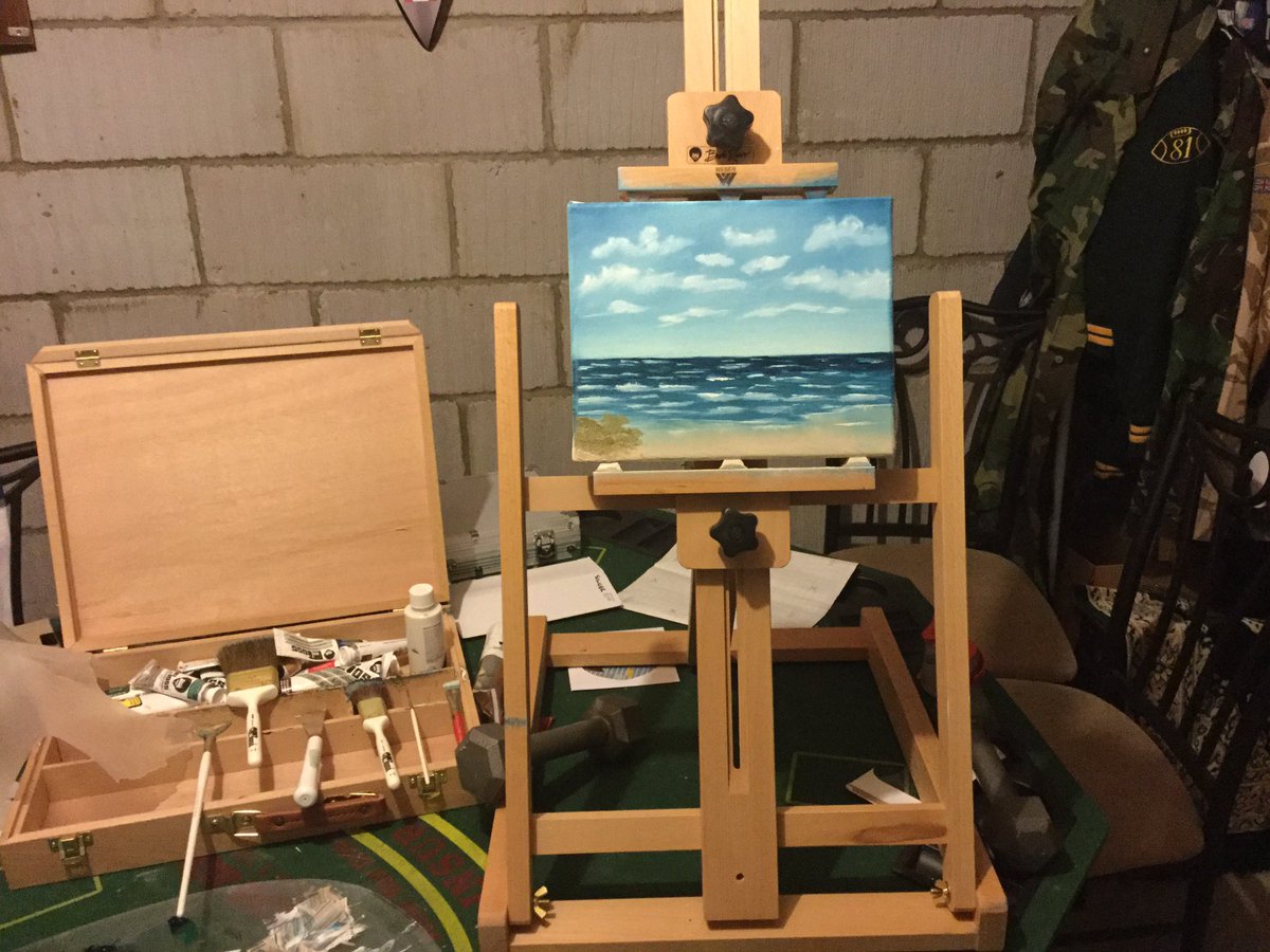 Domkizzle's tweet photo. Messing around on my last canvas, 8x10. #art #painting #oilpainting #bobross #paintwithrachel @RKarlsonDesigns https://t.co/O9ZzM0KR9f