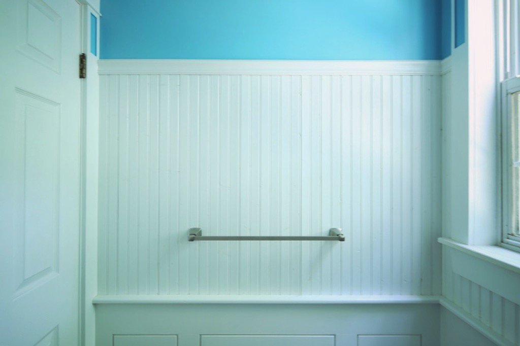 scanekco's tweet photo. Stark allows for those more subtle features to call your attention. #BathroomRenovation --> follow us on https://t.co/nnvEIXVMBl https://t.co/XwutBczMiE