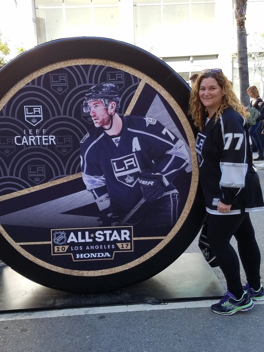 mctclover's tweet photo. #NHLAllStar #GoCartsGo https://t.co/FTc9h4xC9F