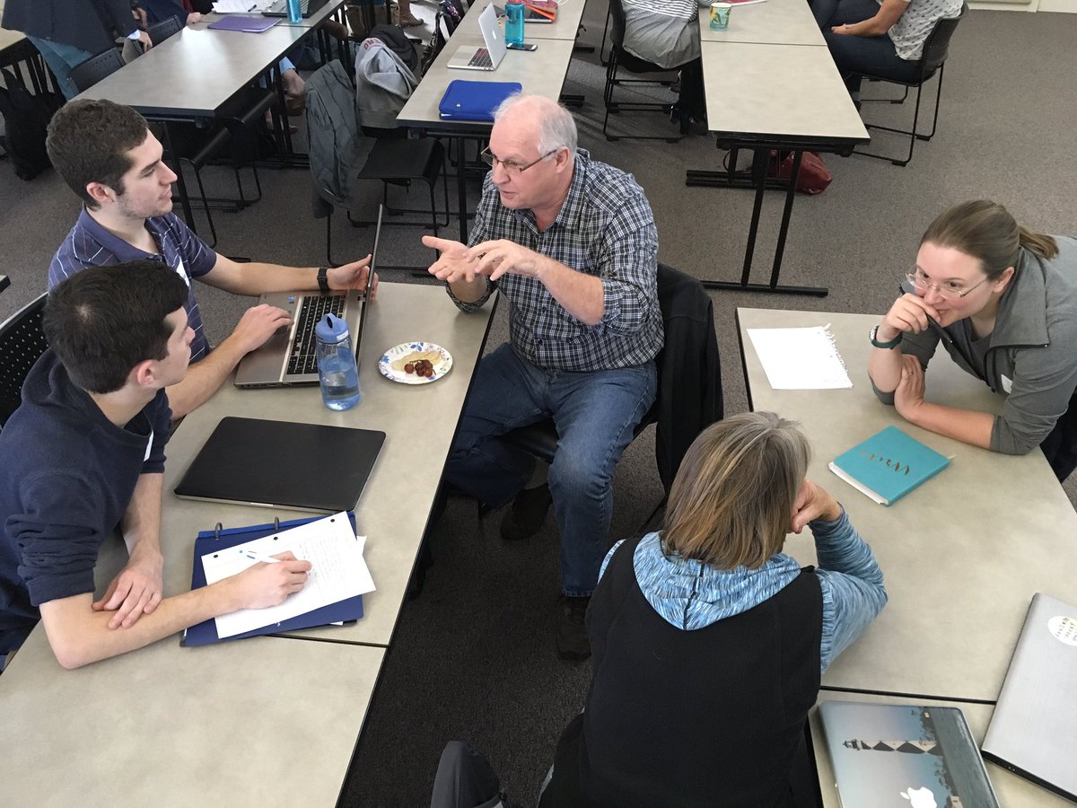 SciREN_Coast's tweet photo. Thank you researchers &amp; educators who came to our lesson plan workshop at @DukeMarineLab today. What a fantastic crowd! #SciRENlessons https://t.co/AmiD3xultv