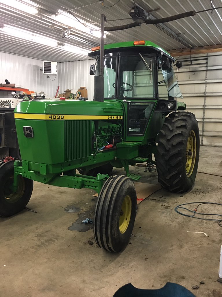 deerests's tweet photo. Needs some rim paint yet #project4030 https://t.co/qs2BHnX57K