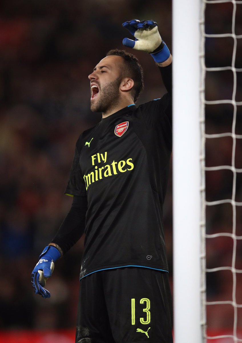 D_Ospina1's tweet photo. Muy buen trabajo hoy.... To the next round ➡️ @EmiratesFACup #arsenal 👌🏽 https://t.co/zfpkxreXK9