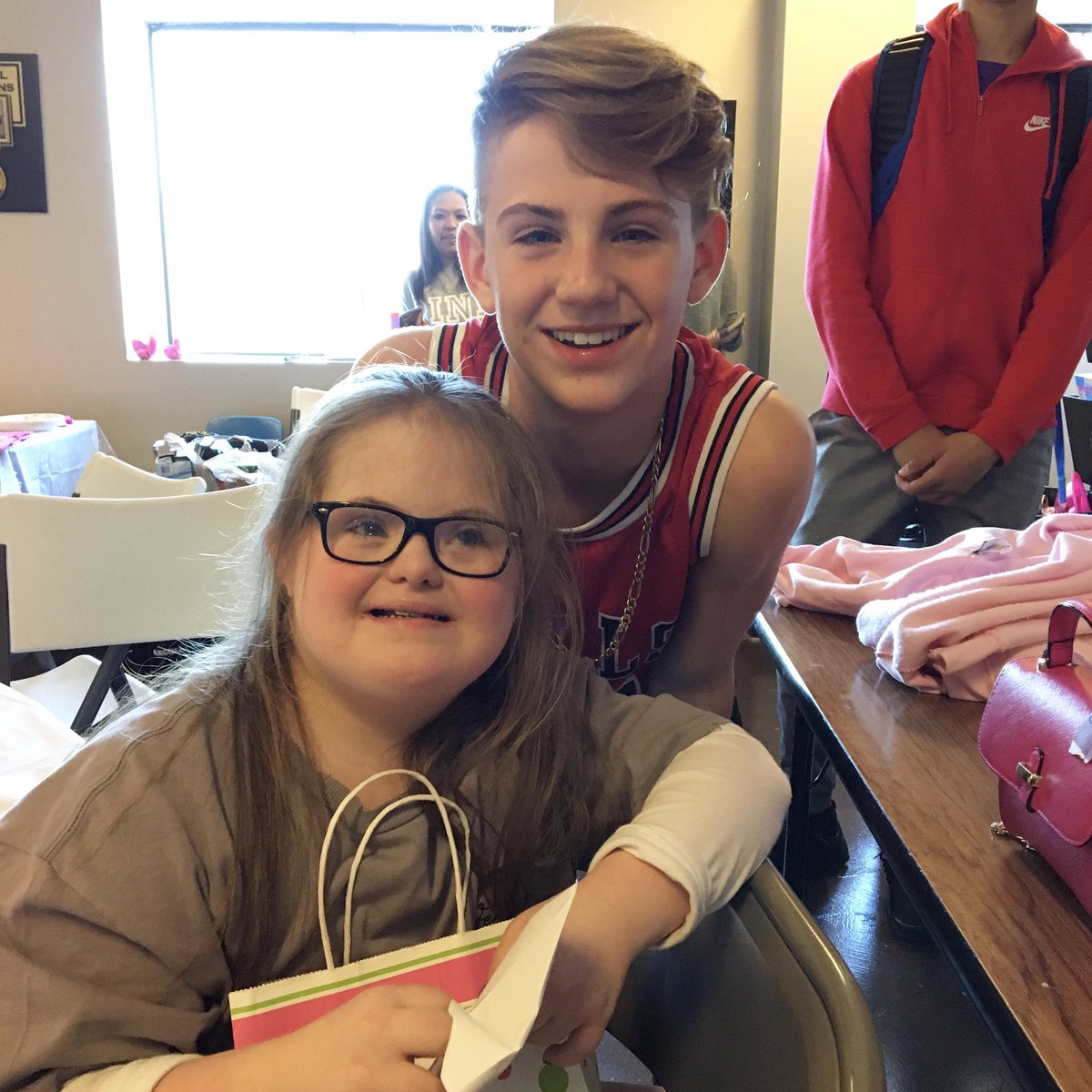 Mattybraps Happy 11th ay To My Little Sister Sarahgraceclub Love You Sarah