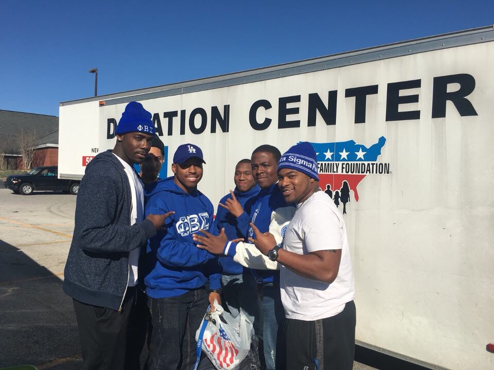 rozay_goatman's tweet image. Me and my brothers doing service #MuKappa #ΦΒΣ