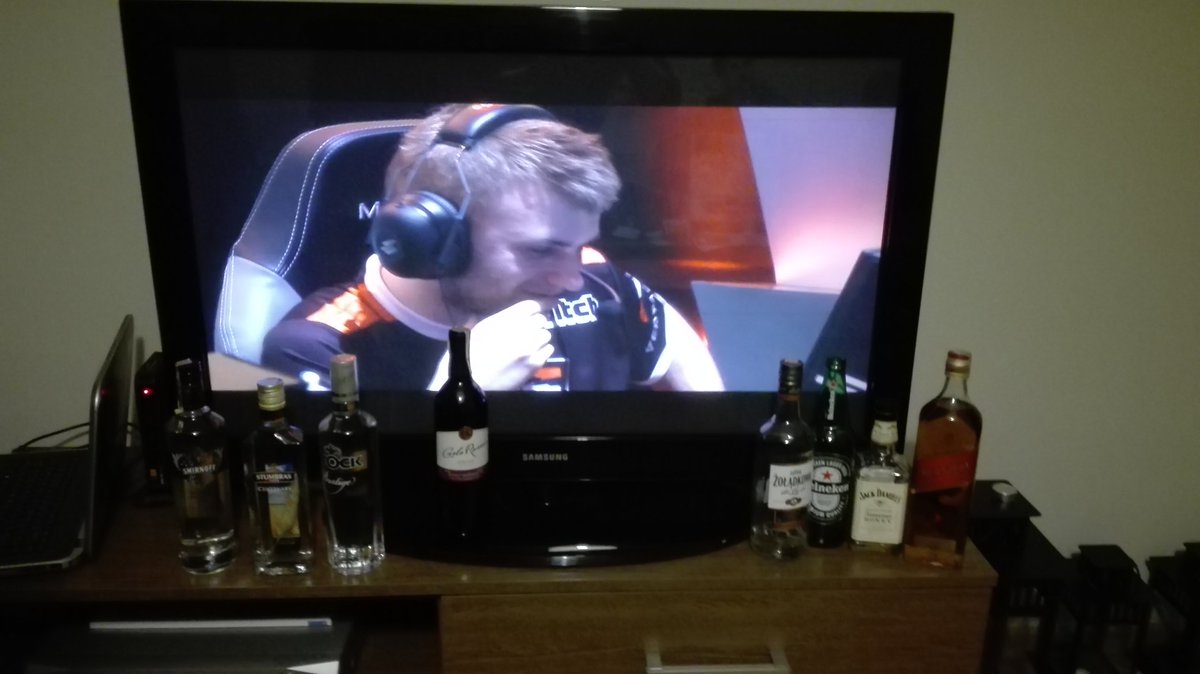 #EL #eleguemajor Watching Polish plow with some fuel!