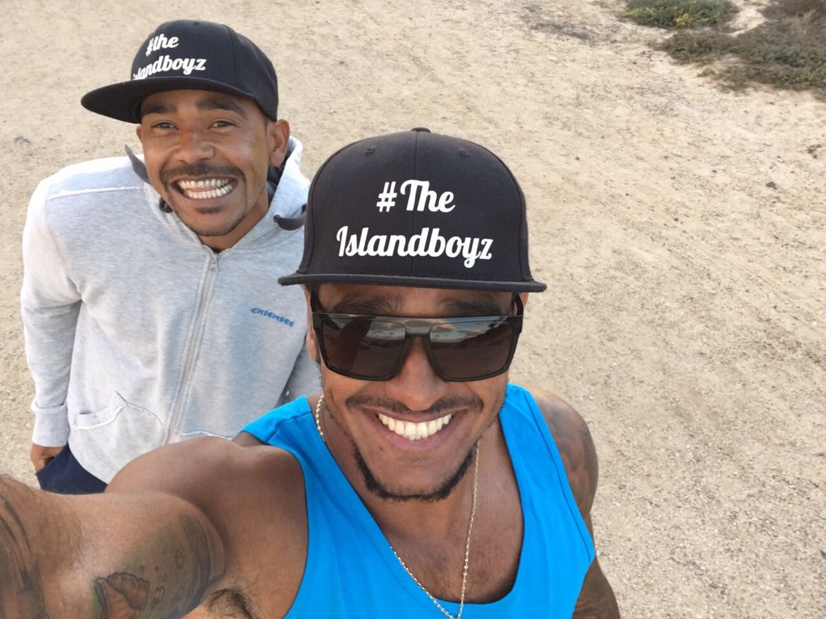 #theislandboyz #brothers #Lanzarote big smiles 😁💪🏽