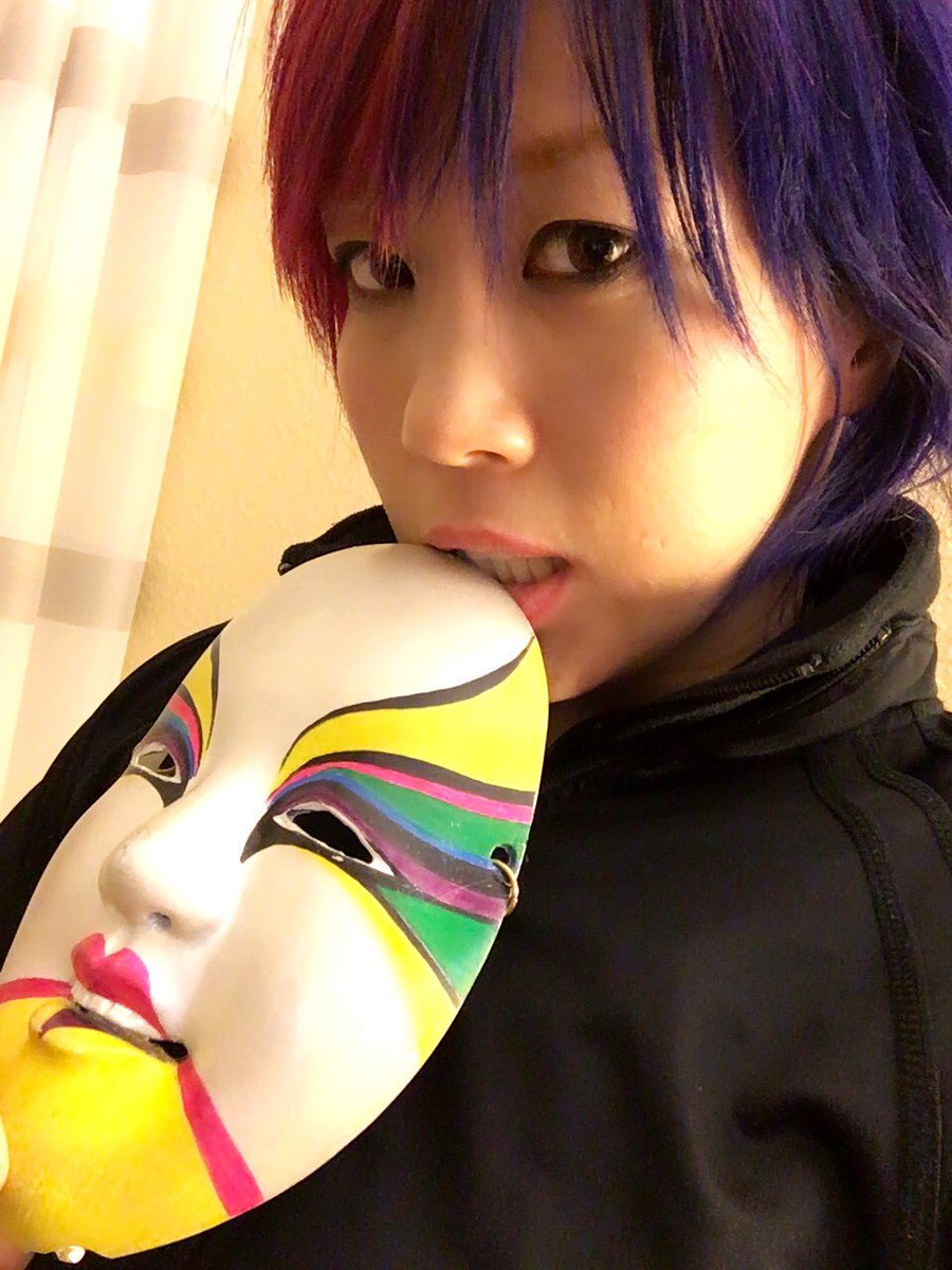 DBake316's tweet image. Good luck tonight @shinsukeN @WWEAsuka The king and Queen of Strong Style!!!