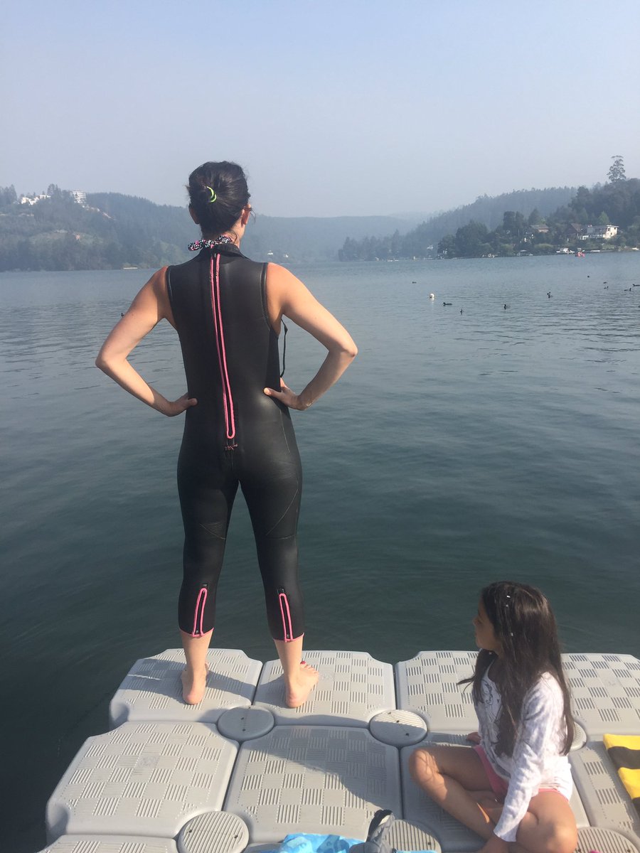 WellnessBreakCL's tweet photo. Buscar un espacio personal es justo y necesario, #mamá 👭❤ #natación #pasión #terapia #clubtriatlonconcepcion by @MarceloGalvez https://t.co/ygWqreQmb5
