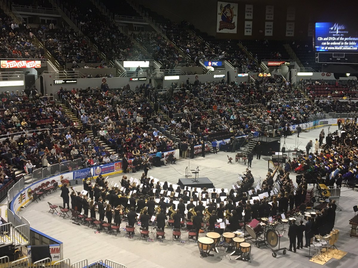 LakesBand's tweet photo. 2017 Illinois Music Educators All State Conference, congrats Lena Welch &amp; Jake Cozza!
#beaneagle https://t.co/T6vRpOWq8N