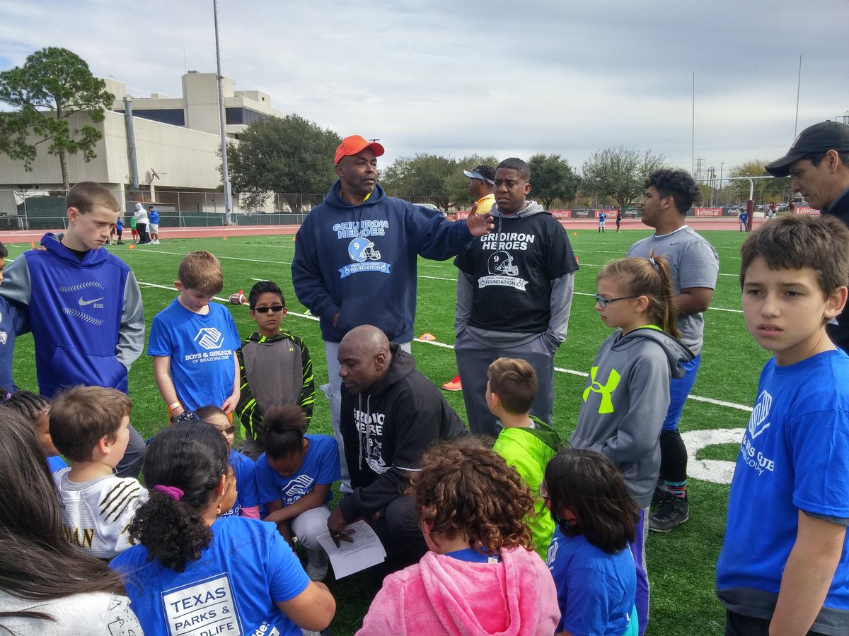 Gridiron Heroes tweet media
