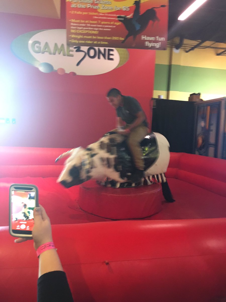 Explorers1103's tweet image. Bull riding