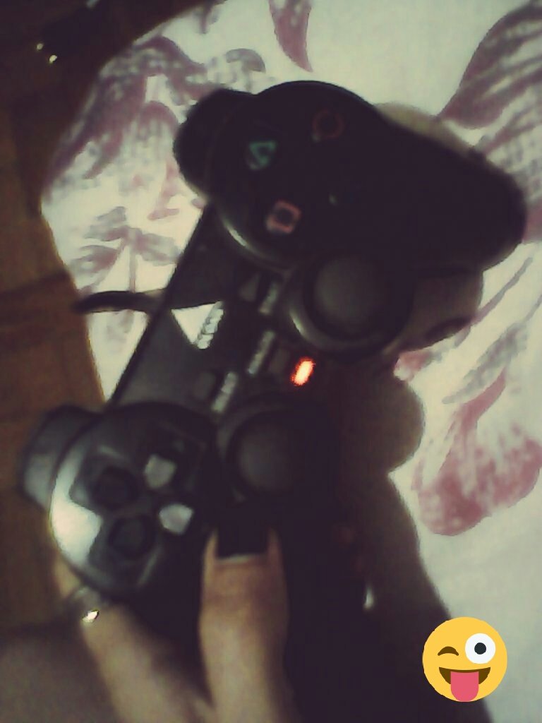 Linii_Enylla's tweet photo. Jogando um pouco😀 https://t.co/CwvMaKh3bv