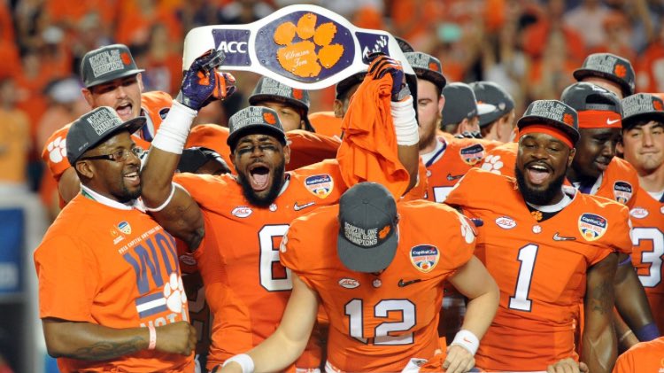 OnTheGridIronGA's tweet photo. Clemson hosted Lassiter (GA) 2018 DB Derrik Allen @DsmoothAllen on campus today
🐅 #ALLIN🐾 https://t.co/fea4DV4JnZ