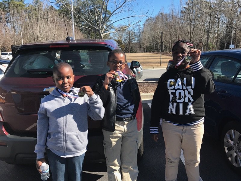 MsNolanMedia's tweet photo. Had a ๐at the #APShrrb today. We didnt win but we earned a new @APSSlater reading bowl high score of 190! ๐๐๐ https://t.co/5AOUkuZxPo