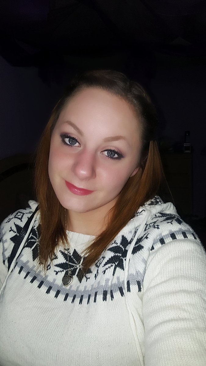 Snowbunnybeth90's tweet image. Don't forget to follow me on #instagram @buzzybee25 and subscribe to my #youtubehttps://www.youtube.com/channel/UC6tWa9xZgk5Unq1UrgUCraA