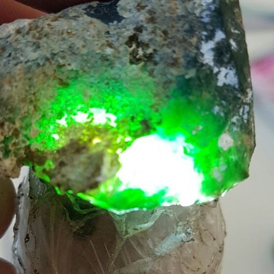D_irwans's tweet photo. READY...ROUGH BACAN 
INFO
Pin D57D970F Wa 085770307683
#chrysocollachalcedony #bacandoko  #gemstone #gemsilica #gemstones #taiwan #world https://t.co/izg5FAvIBm