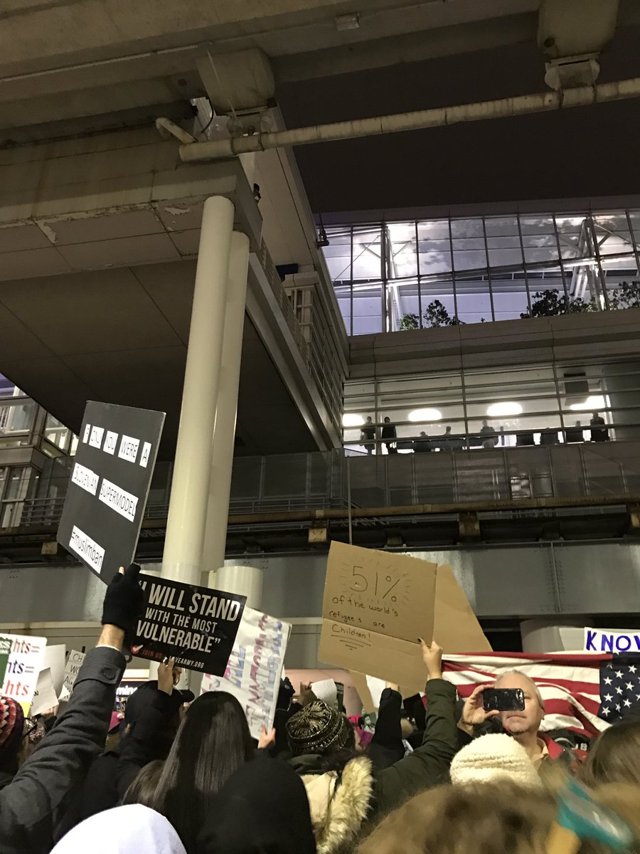 BridgetGainer's tweet photo. "I will stand with the most vulnerable" #WelcomeANeighbor https://t.co/VjbOLThkm2