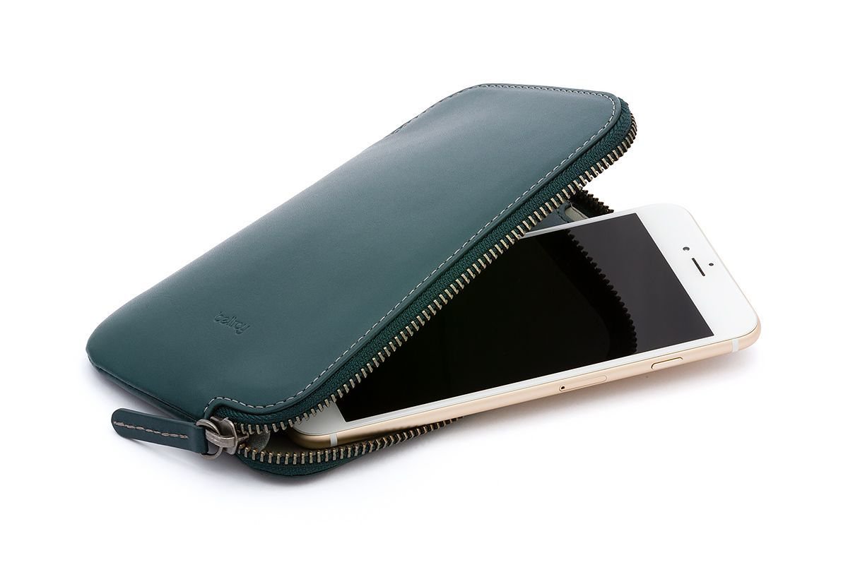 Bellroy's tweet photo. We can't get enough of the #PhonePocketPlus in #Teal!|https://t.co/mOpQ88yoGq #Bellroy #coloryourcarry https://t.co/Z9QXHTgi7s