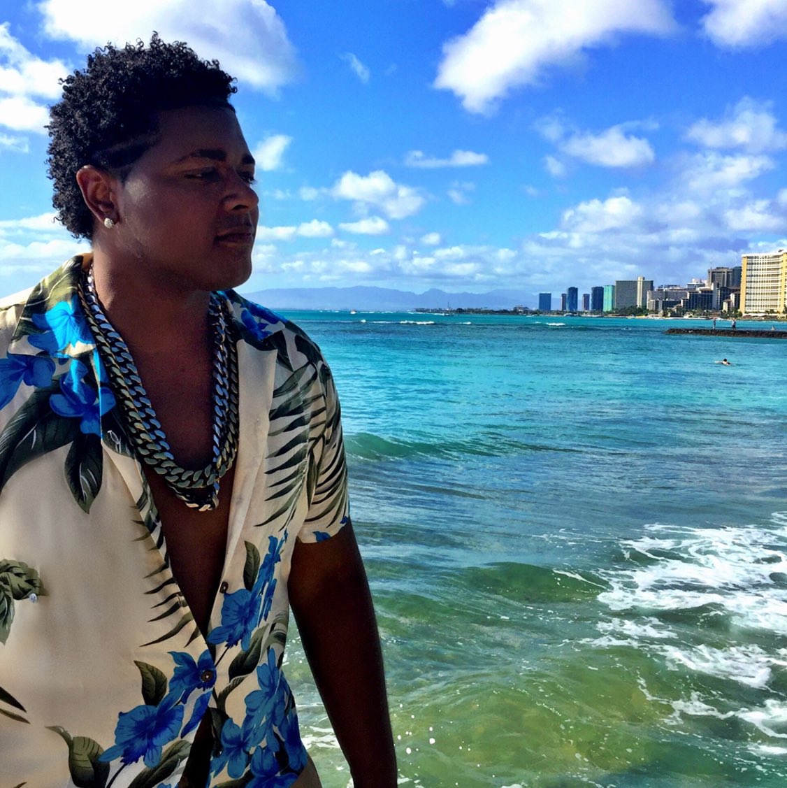 DavidCastainDes's tweet photo. Paradise is not a place, it's a state of mind #Hawaii https://t.co/fL18LVXw3K