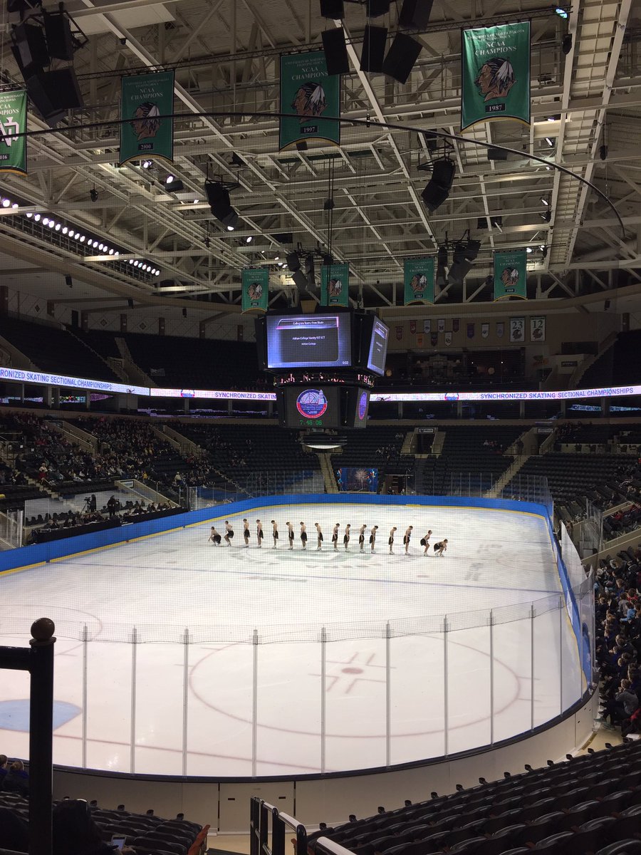 GIC_Results's tweet photo. Adrian College Varsity Col (MW): 24.7. 38.0. 62.7. Currently 5th #MidPac17 https://t.co/gXPA1GS6Jy