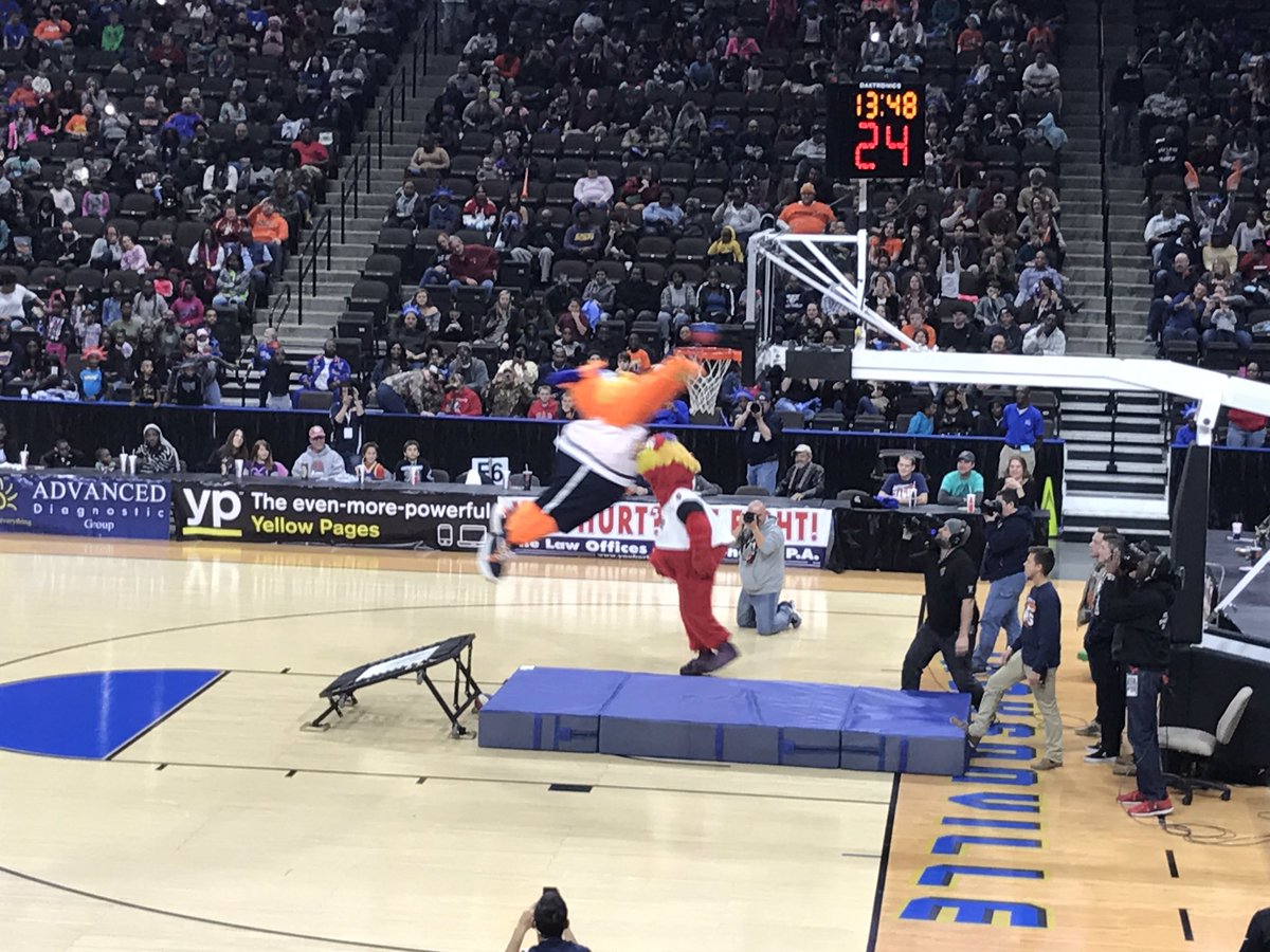 CTFoundation823's tweet photo. Great evening at Family night at the Giants game tonight. https://t.co/3MLnLQhWCt