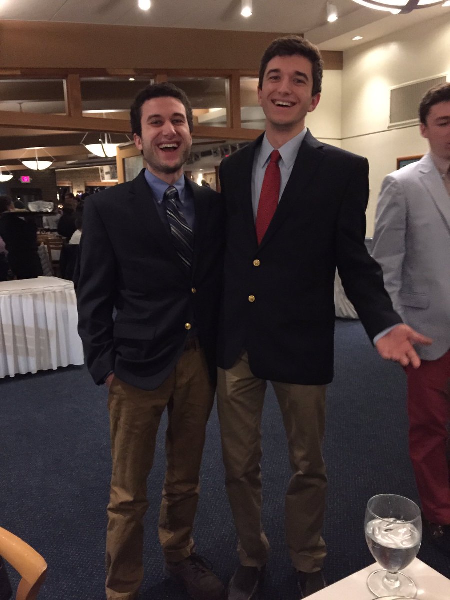 It's a family affair! <a href="/NDsail/">Notre Dame Sailing</a> and <a href="/MiamiOHSailing/">MU Sailing</a> are sharing the Hoyt brothers #Midwinters2017