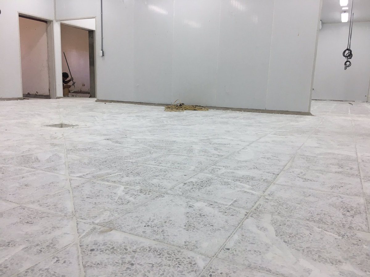IngAgricolaUNA's tweet photo. Avances en la remodelación de la planta cárnica de la @UNAG_Honduras parte del proyecto #PINPROS @escoto_marlon https://t.co/iz8neq5URS