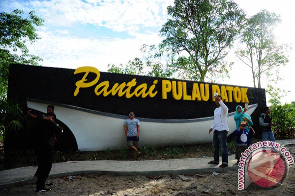 CISCketapang's tweet photo. Lokasi acara #Gathbor3CISC di Pantai Pulau Datok. Dimana lokasi ini juga tempat dilaksakan Acara Sail Karimata 2016. #Gathbor3CISC #CISCKTG https://t.co/QrQez5qQT6