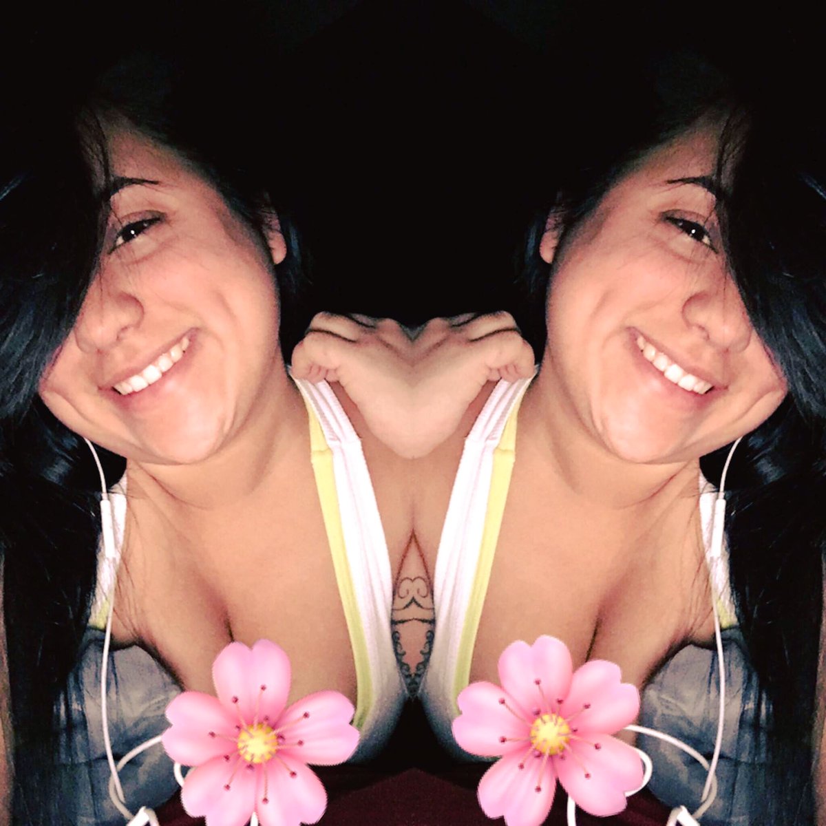 LaraShania's tweet photo. Ni de amor me muero, ni de recuerdos vivo. @_BadBunnyPR https://t.co/D7KOzCaPHI