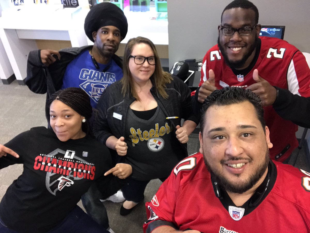 3260Store's tweet image. Represent! #sprint #SST #3260 @HollyJoyRamos @@marceloclaure @BSMiller1