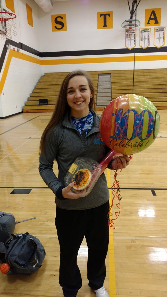 RobinMenster's tweet photo. Congrats @ryleeraeann21 on scoring 1000 points tonight. https://t.co/KsieDNgYWq